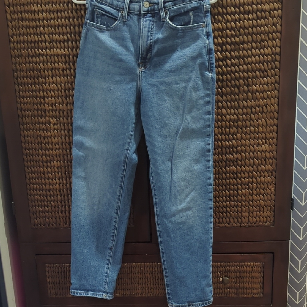 Old Navy Women's Straight Leg Blue Jeans